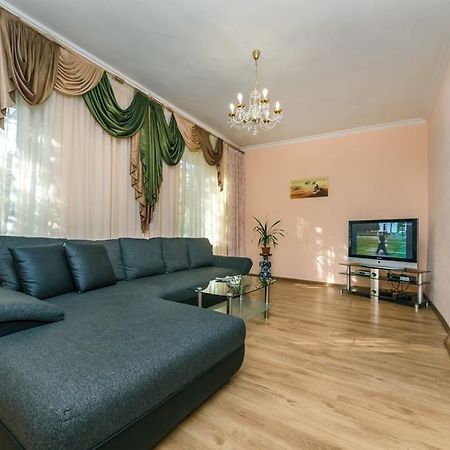 Two Bedroom Apartment On Liuteranska Street Kiew Exterior foto