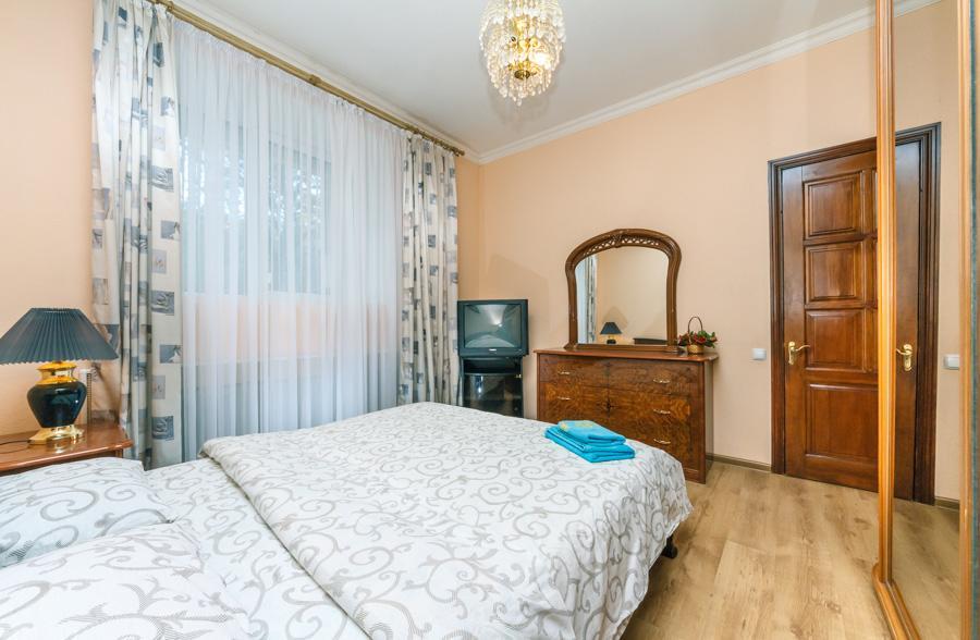 Two Bedroom Apartment On Liuteranska Street Kiew Exterior foto